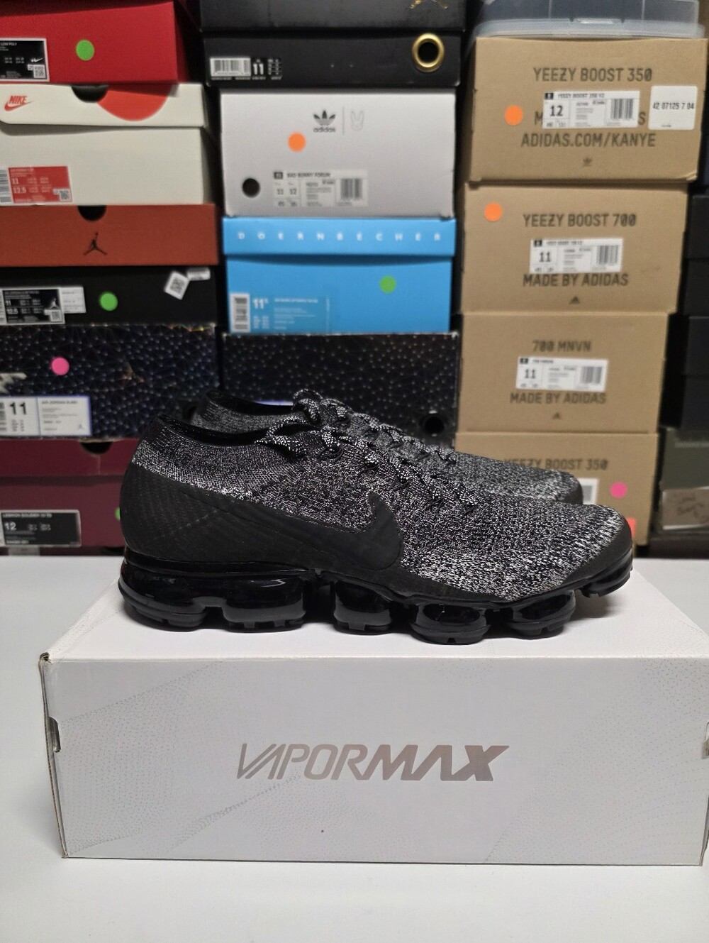 Nike Wmns Air VaporMax Flyknit  'OREO' Sz **RARE**
